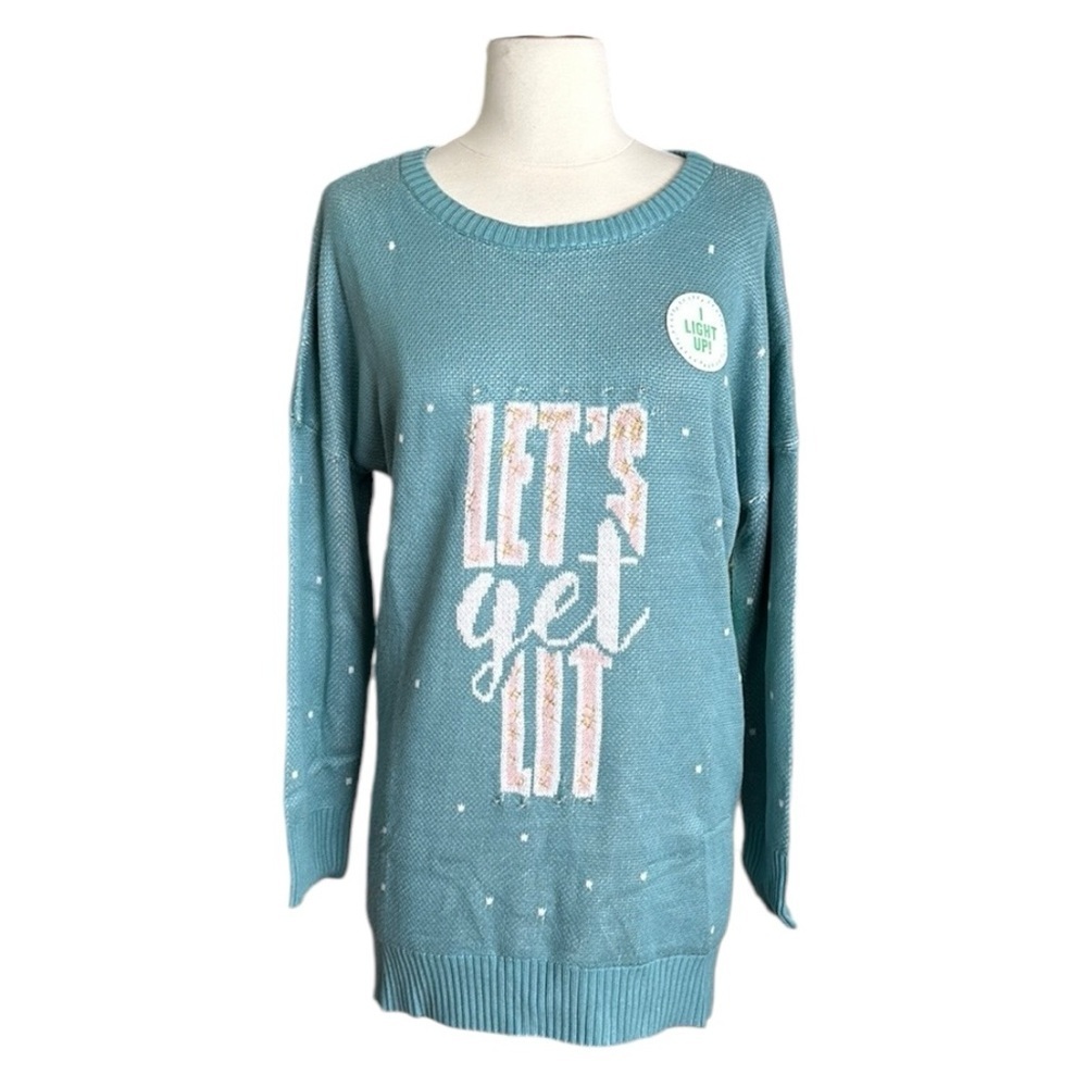 Light-Up Holiday Christmas Sweater Teal Blue Twinkle Lights Batteries Included M